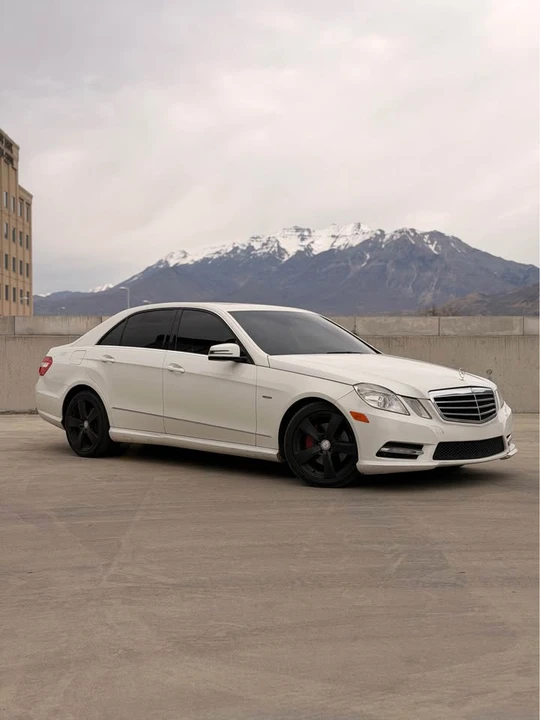 2012 Mercedes-Benz W212 E-Class - Image 11 of 17