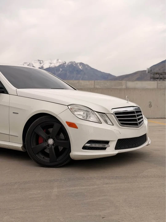 2012 Mercedes-Benz W212 E-Class - Image 10 of 17