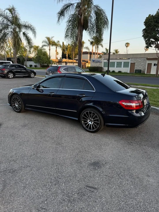 2012 Mercedes-Benz W212 E-Class - Image 4 of 10