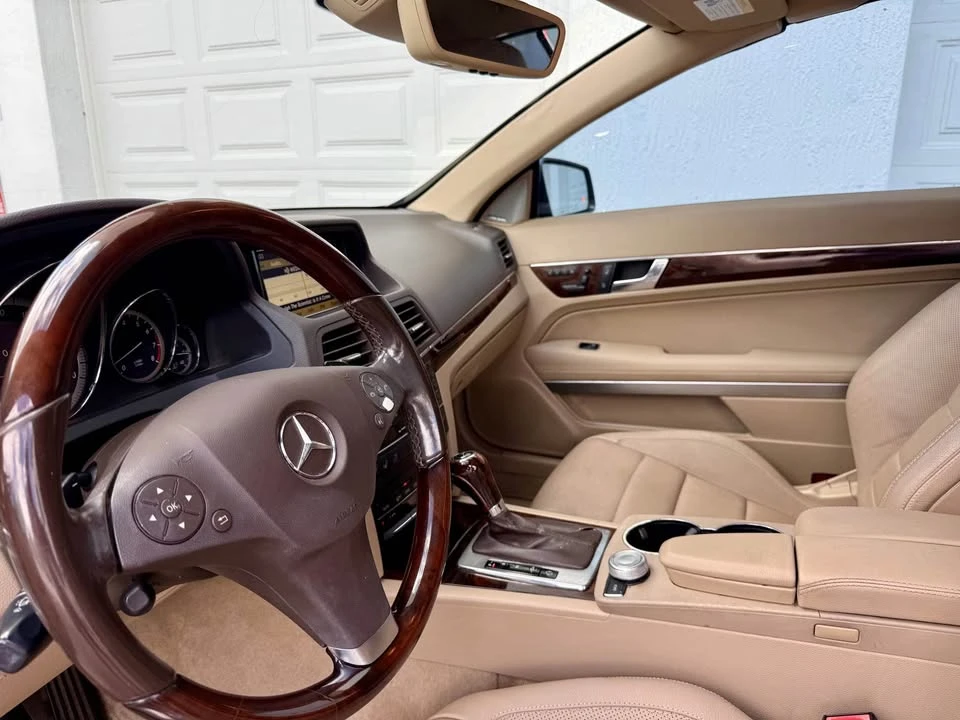 2012 Mercedes-Benz W212 E-Class - Image 10 of 16