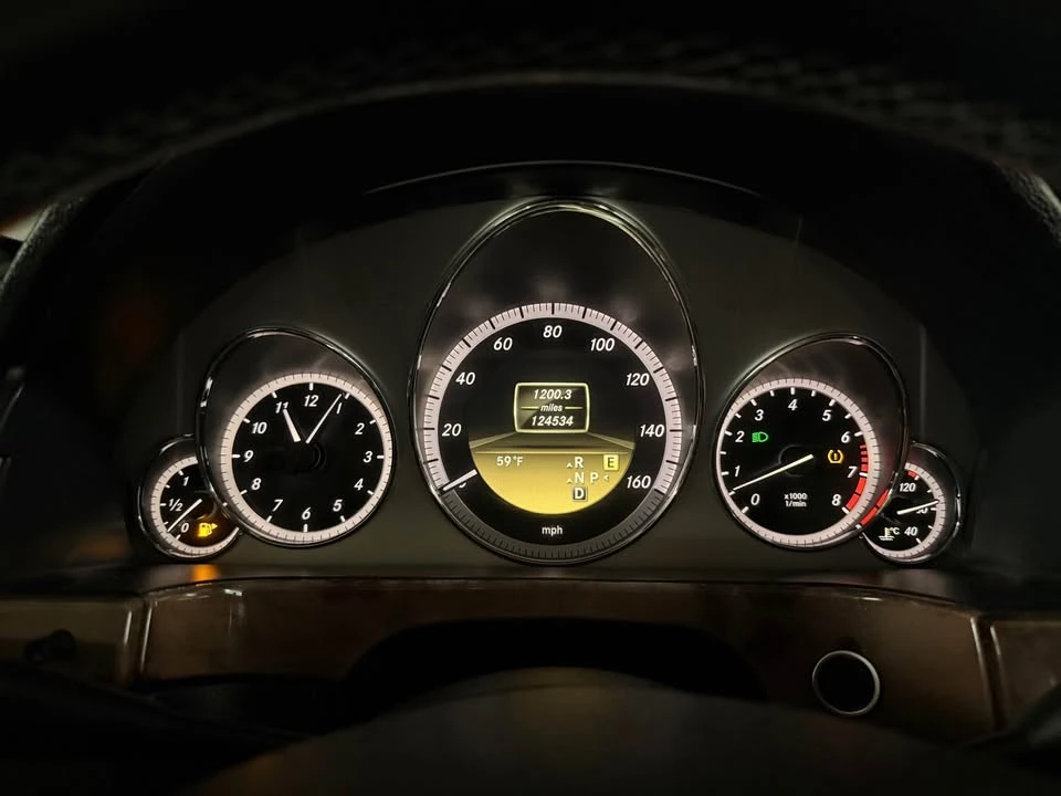 2012 Mercedes-Benz W212 E-Class - Image 16 of 17