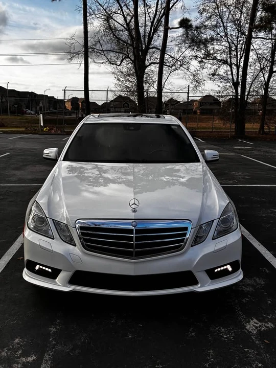 2012 Mercedes-Benz W212 E-Class - Image 2 of 8