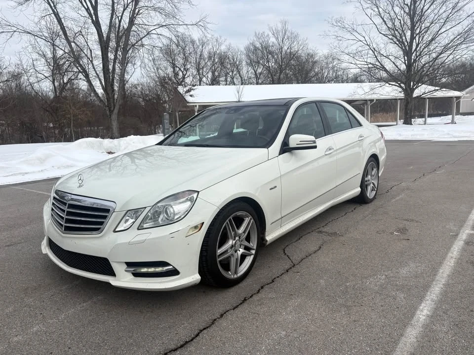 2012 Mercedes-Benz W212 E-Class - Image 2 of 19