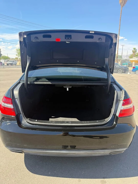 2012 Mercedes-Benz W212 E-Class - Image 10 of 11