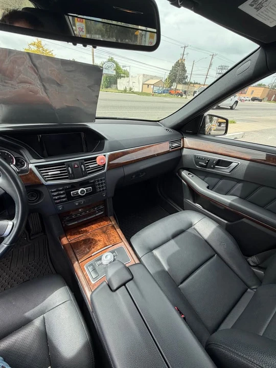 2012 Mercedes-Benz W212 E-Class - Image 15 of 17