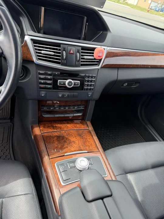 2012 Mercedes-Benz W212 E-Class - Image 17 of 17