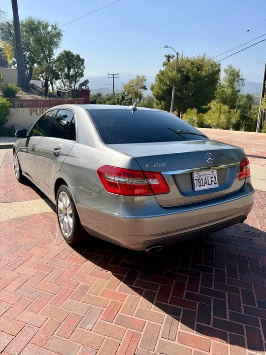 2012 Mercedes-Benz W212 E-Class - Image 9 of 19