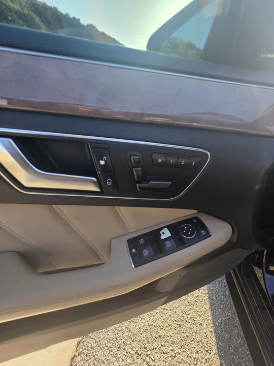 2012 Mercedes-Benz W212 E-Class - Image 10 of 14