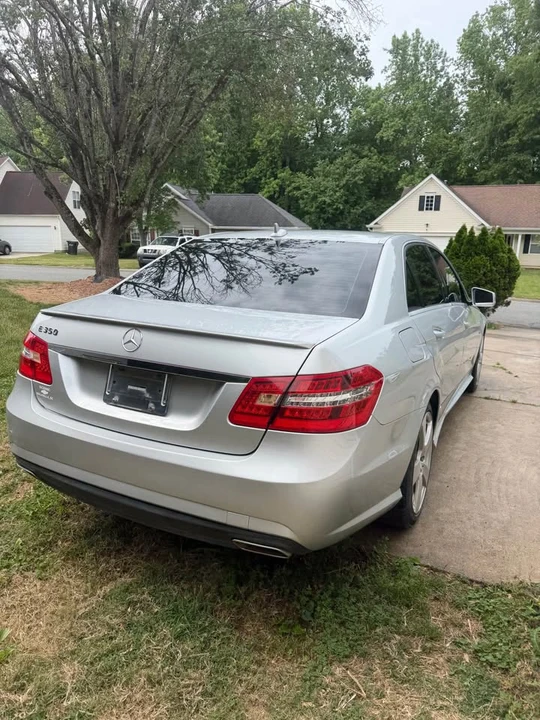 2012 Mercedes-Benz W212 E-Class - Image 9 of 13