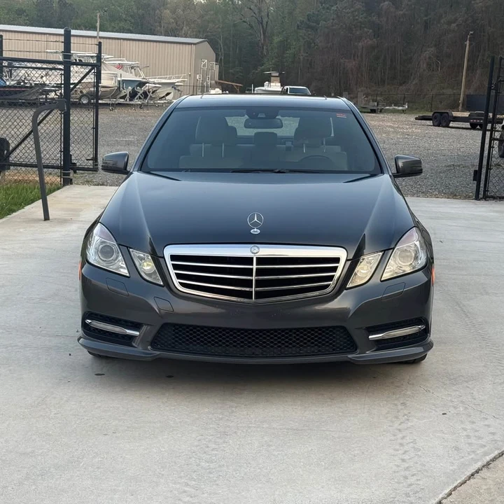 2012 Mercedes-Benz W212 E-Class - Image 2 of 10