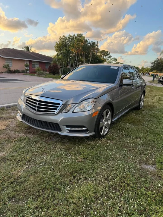 2012 Mercedes-Benz W212 E-Class - Image 2 of 7