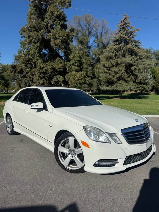 2012 Mercedes-Benz W212 E-Class - Image 2 of 10