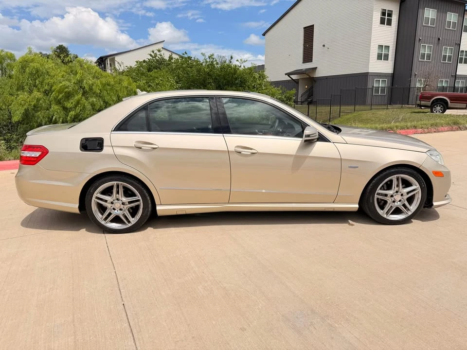 2012 Mercedes-Benz W212 E-Class - Image 2 of 16