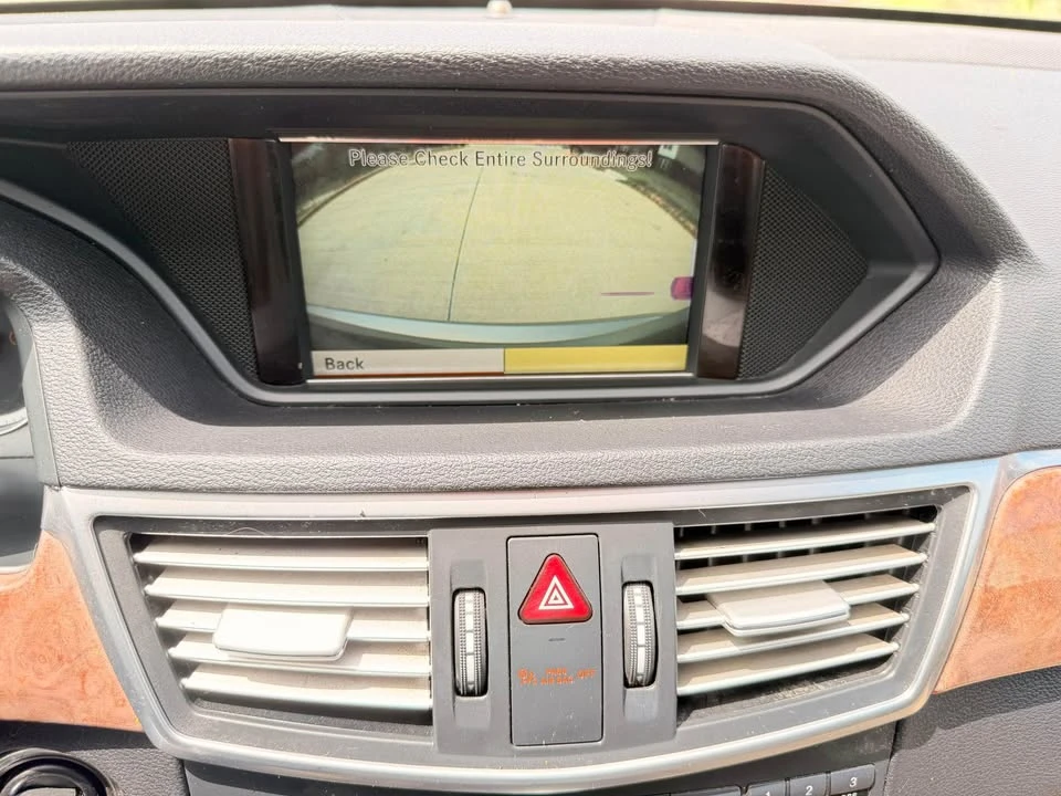 2012 Mercedes-Benz W212 E-Class - Image 10 of 16