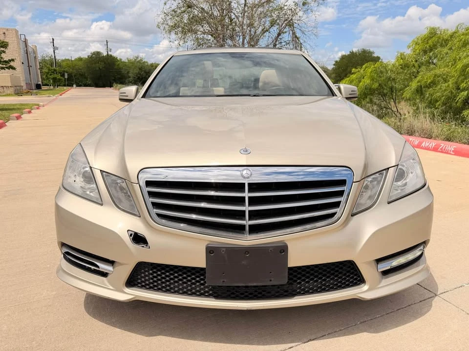 2012 Mercedes-Benz W212 E-Class - Image 9 of 16