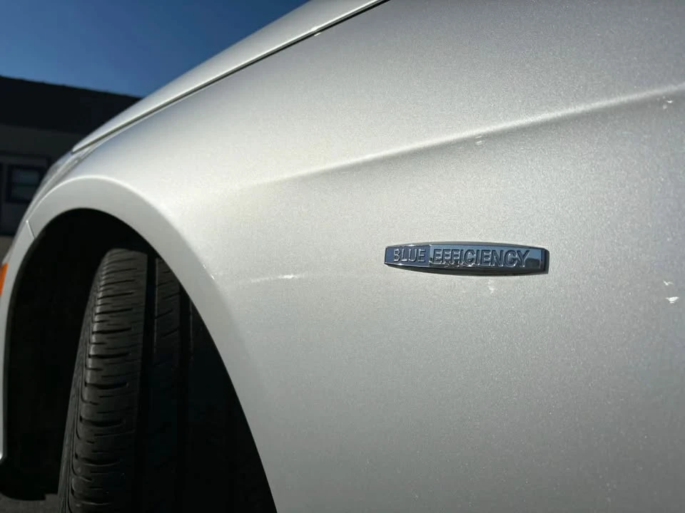2012 Mercedes-Benz W212 E-Class - Image 3 of 12
