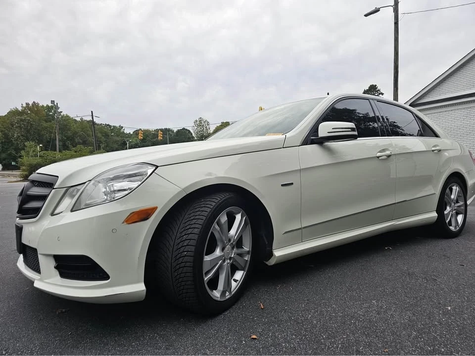 2012 Mercedes-Benz W212 E-Class - Image 2 of 12