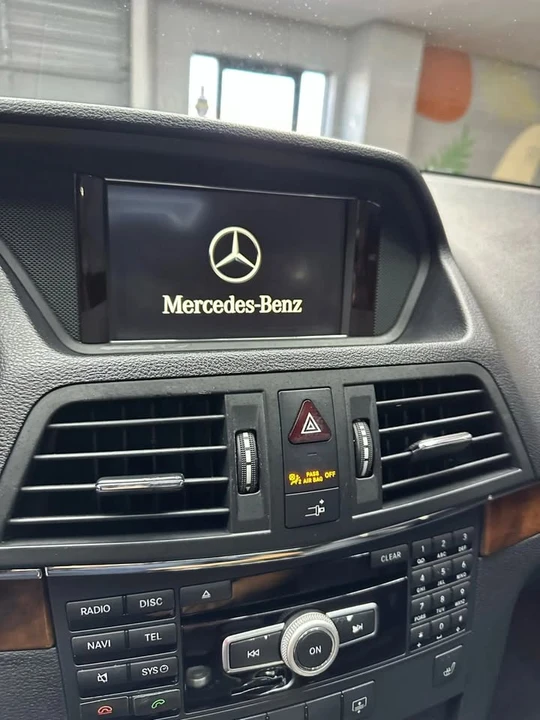 2012 Mercedes-Benz W212 E-Class - Image 7 of 11