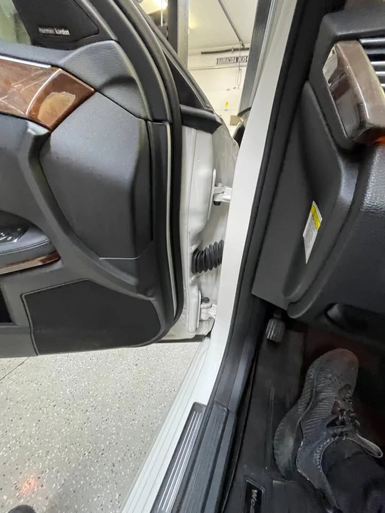 2012 Mercedes-Benz W212 E-Class - Image 7 of 11