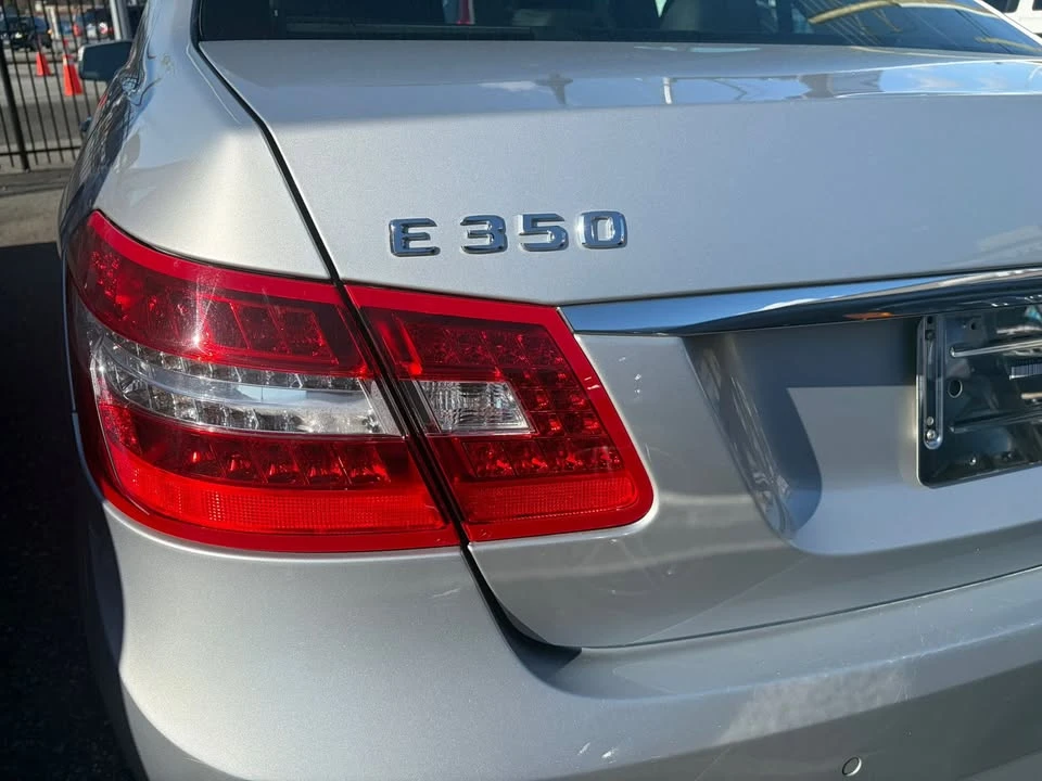 2012 Mercedes-Benz W212 E-Class - Image 8 of 19