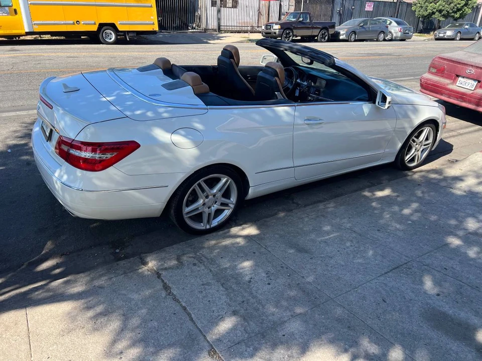 2012 Mercedes-Benz C207/A207 E-Class Coupe & Convertible - Image 8 of 24