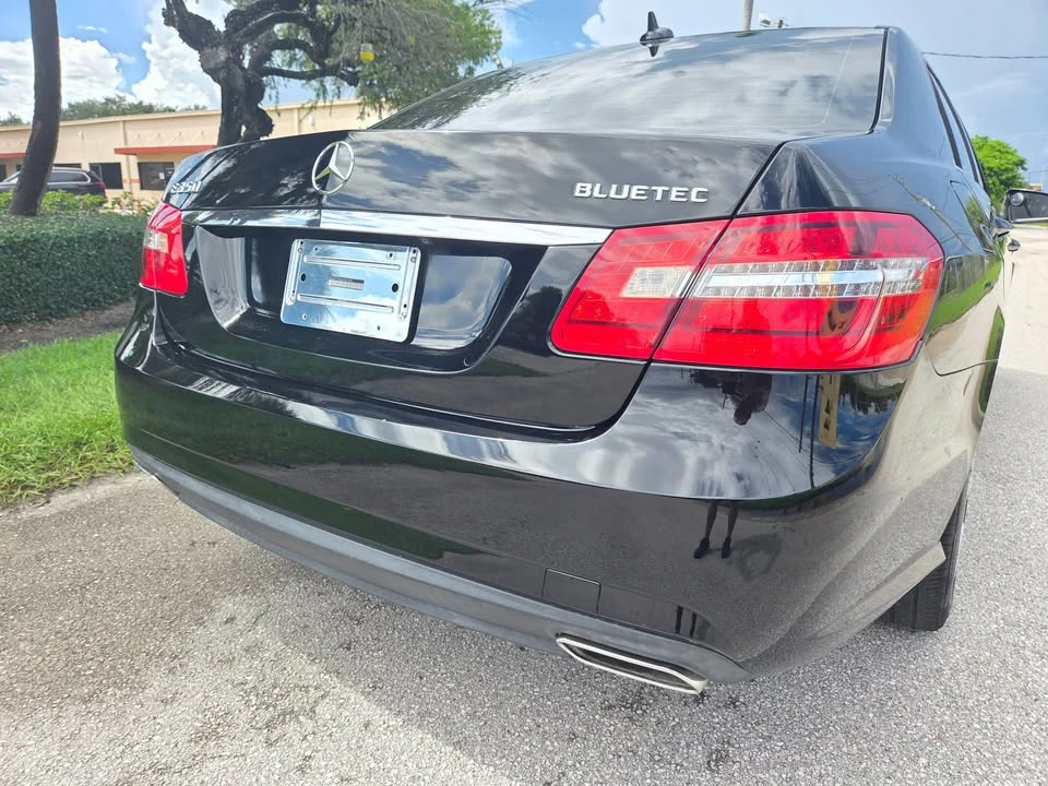 2012 Mercedes-Benz W212 E-Class - Image 10 of 20