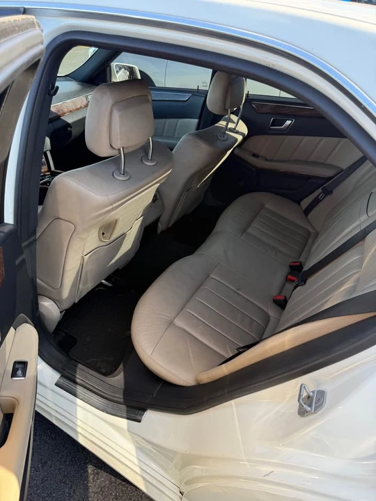 2012 Mercedes-Benz W212 E-Class - Image 7 of 14