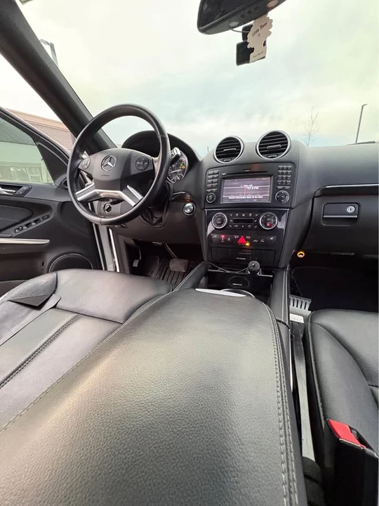 2012 Mercedes-Benz X164 GL-Class - Image 9 of 10