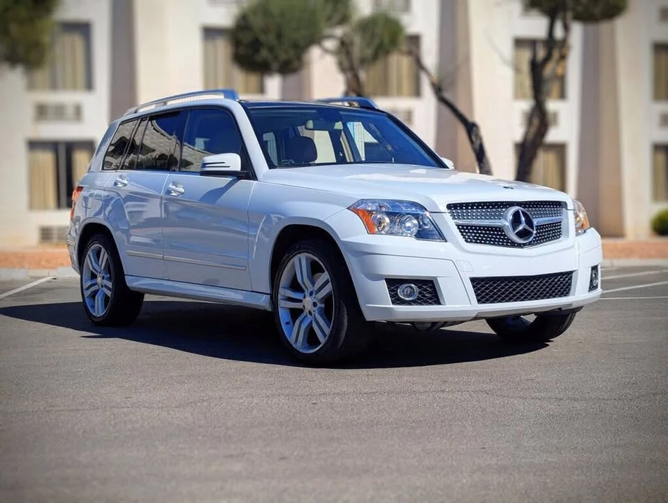 2012 Mercedes-Benz GLK-Class - Image 2 of 10