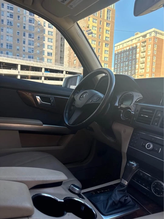 2012 Mercedes-Benz GLK-Class - Image 9 of 10