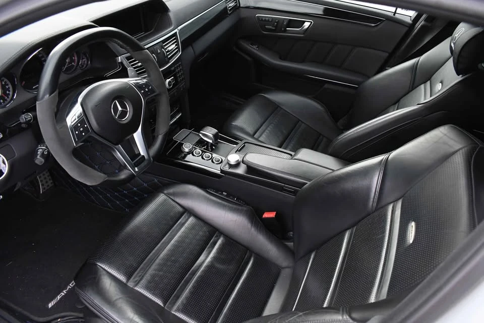 2012 Mercedes-Benz W212 E 63 AMG - Image 11 of 20