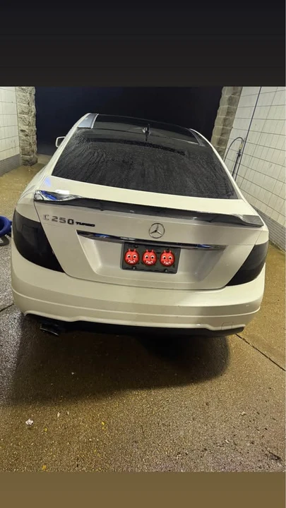 2012 Mercedes-Benz - Image 6 of 8