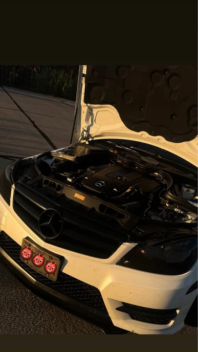 2012 Mercedes-Benz - Image 4 of 8
