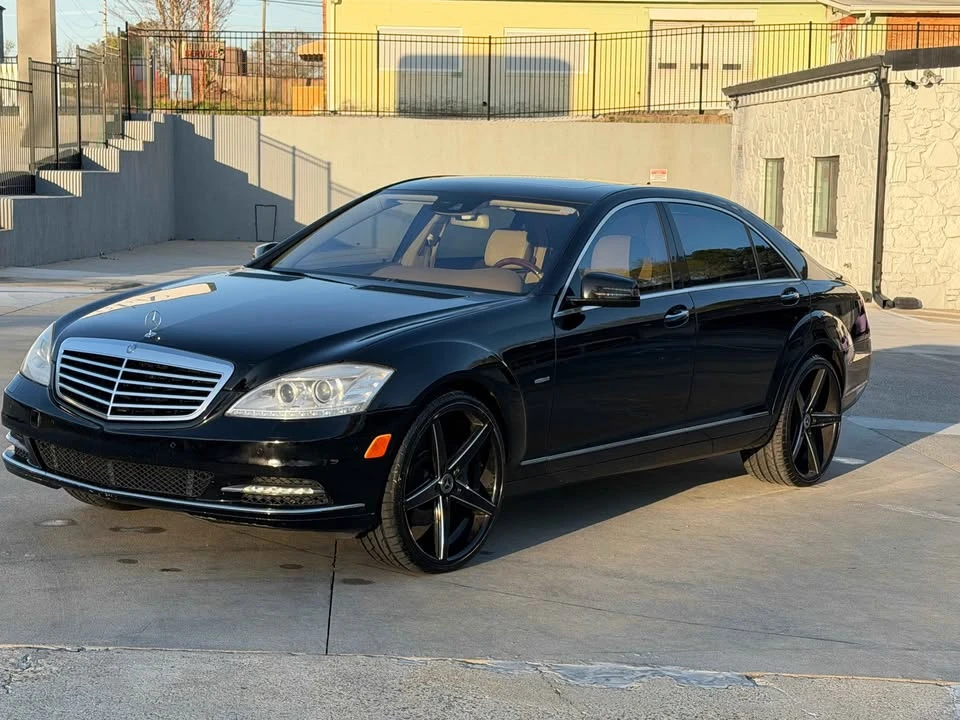 2012 Mercedes-Benz - Image 5 of 12