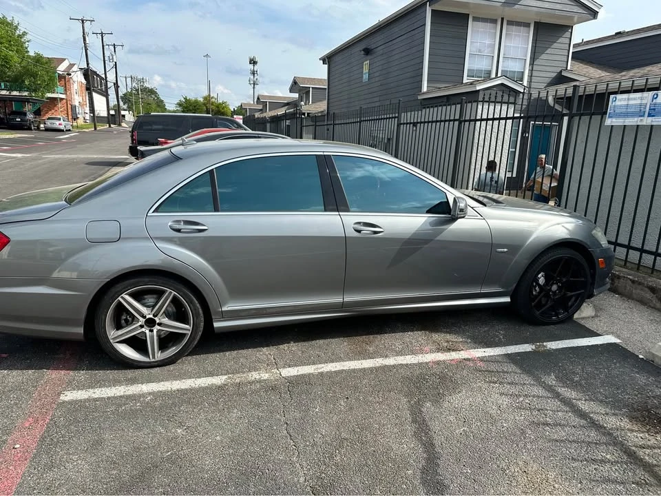 2012 Mercedes-Benz W221 S-Class - Image 2 of 11