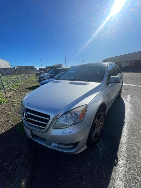 2012 Mercedes-Benz W251 R-Class - Image 2 of 9