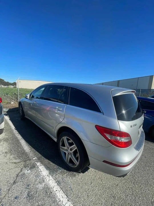 2012 Mercedes-Benz W251 R-Class - Image 9 of 9