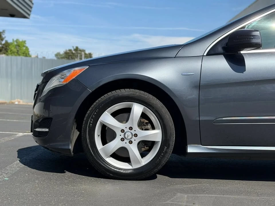 2012 Mercedes-Benz W251 R-Class - Image 16 of 20