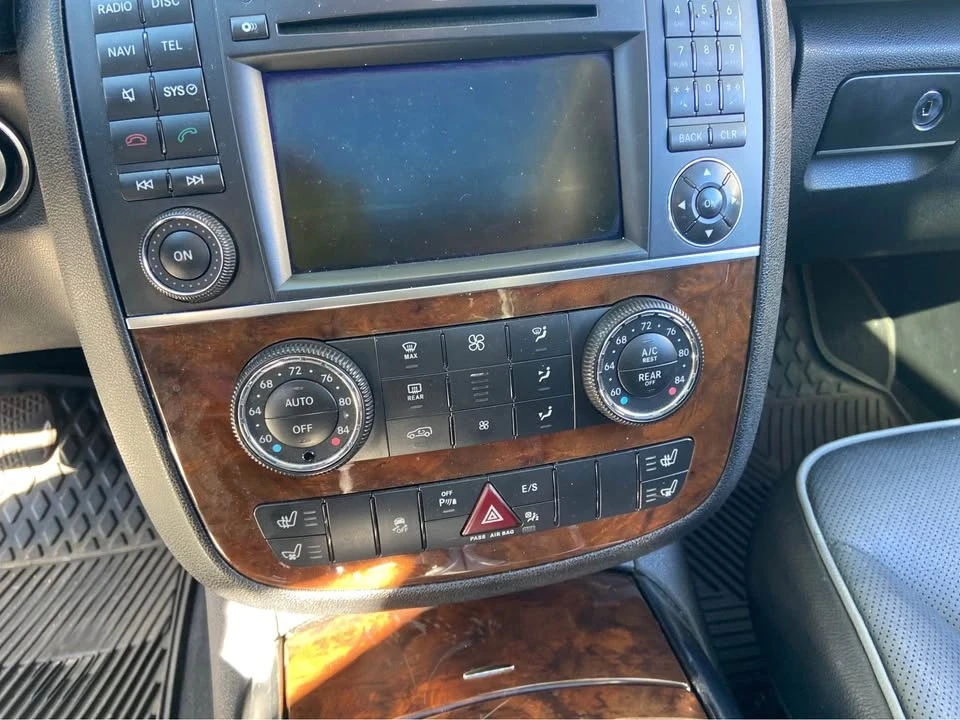 2012 Mercedes-Benz W251 R-Class - Image 6 of 12