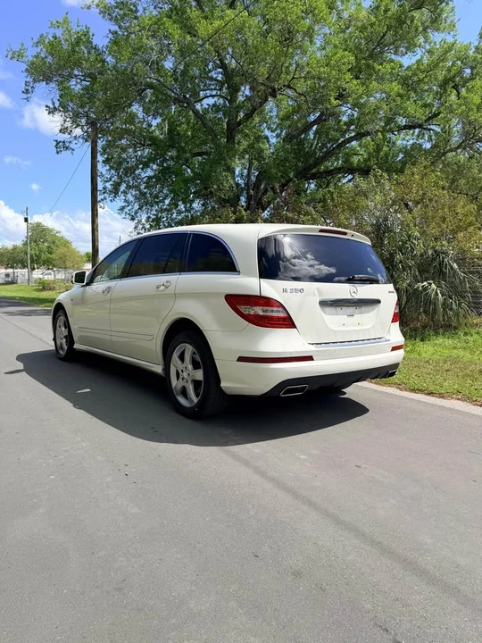 2012 Mercedes-Benz W251 R-Class - Image 7 of 14