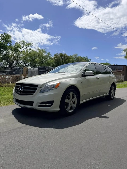 2012 Mercedes-Benz W251 R-Class - Image 8 of 14