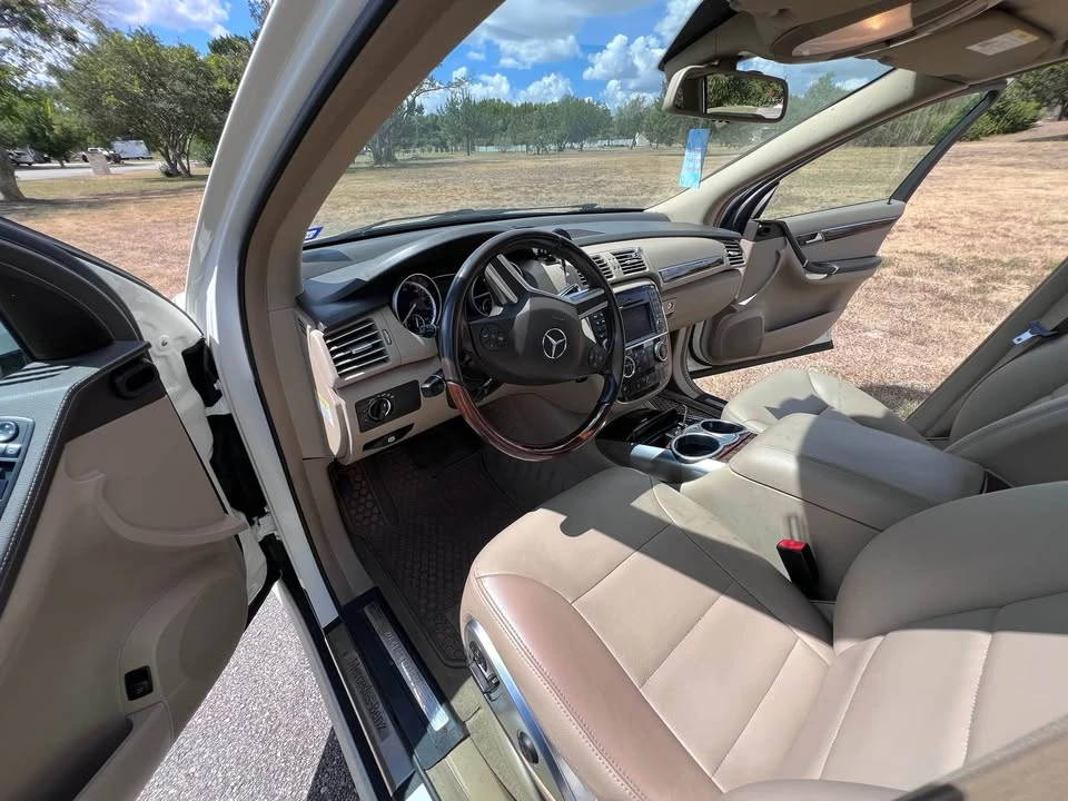 2012 Mercedes-Benz W251 R-Class - Image 19 of 20