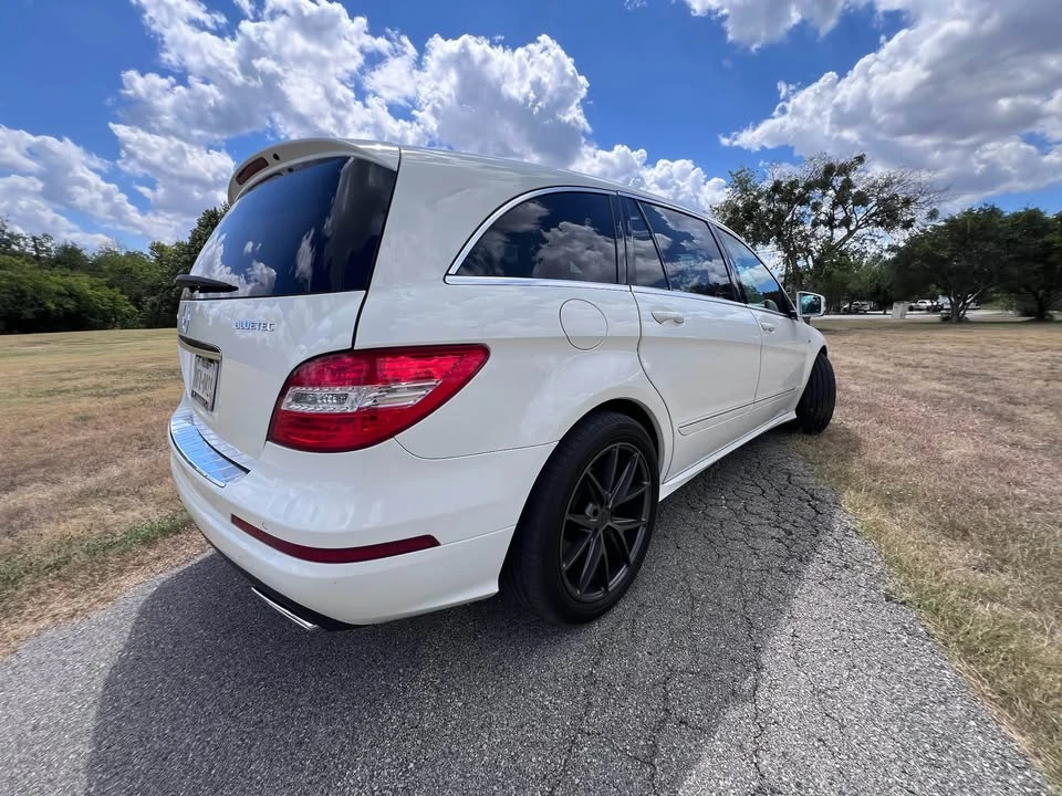 2012 Mercedes-Benz W251 R-Class - Image 6 of 20