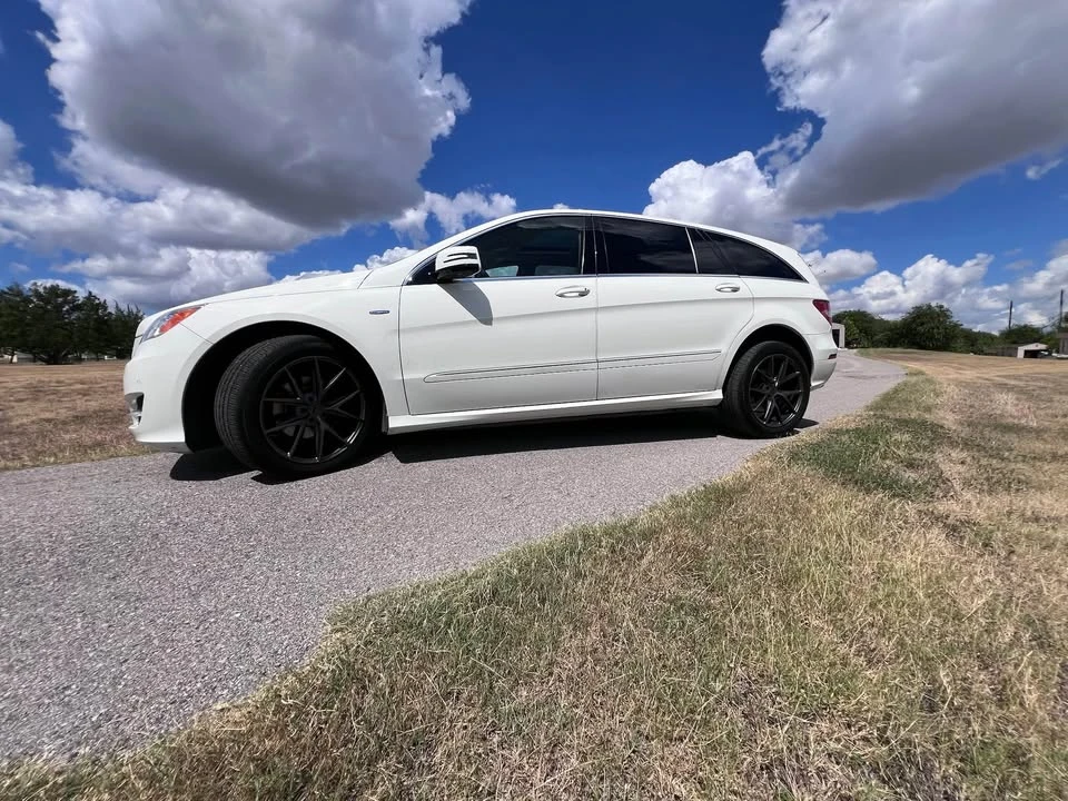 2012 Mercedes-Benz W251 R-Class - Image 2 of 20