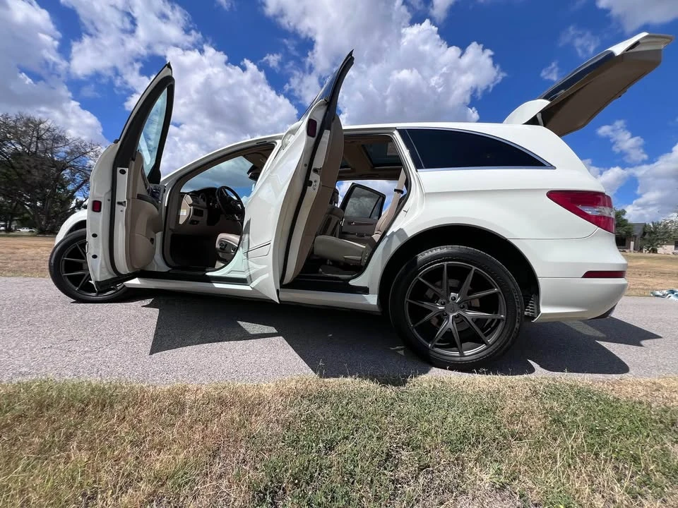 2012 Mercedes-Benz W251 R-Class - Image 7 of 20