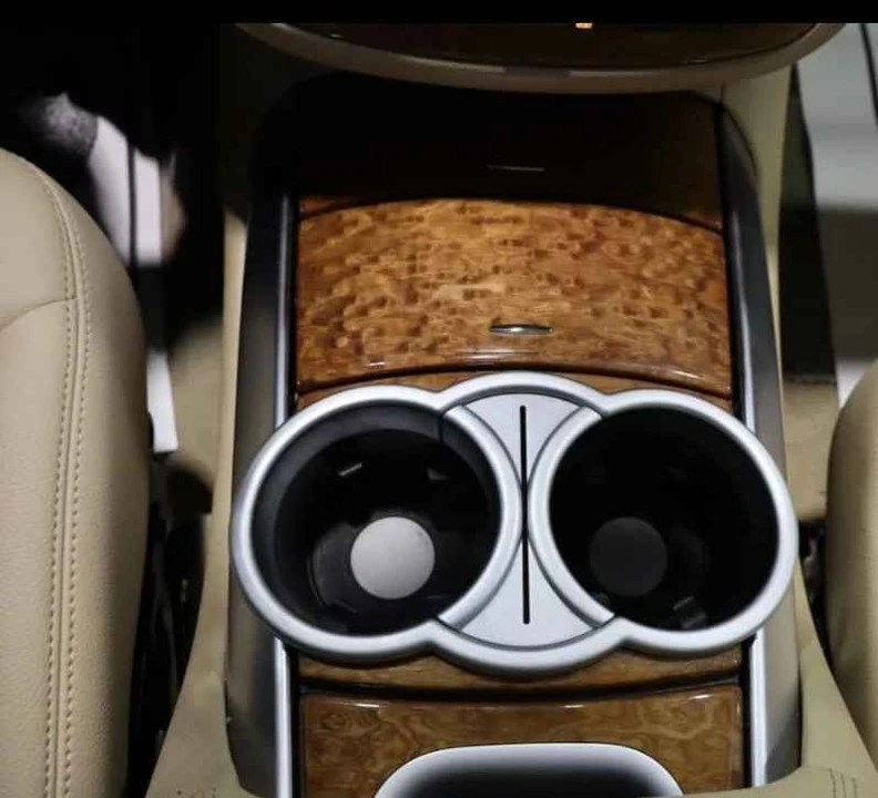 2012 Mercedes-Benz W251 R-Class - Image 7 of 8