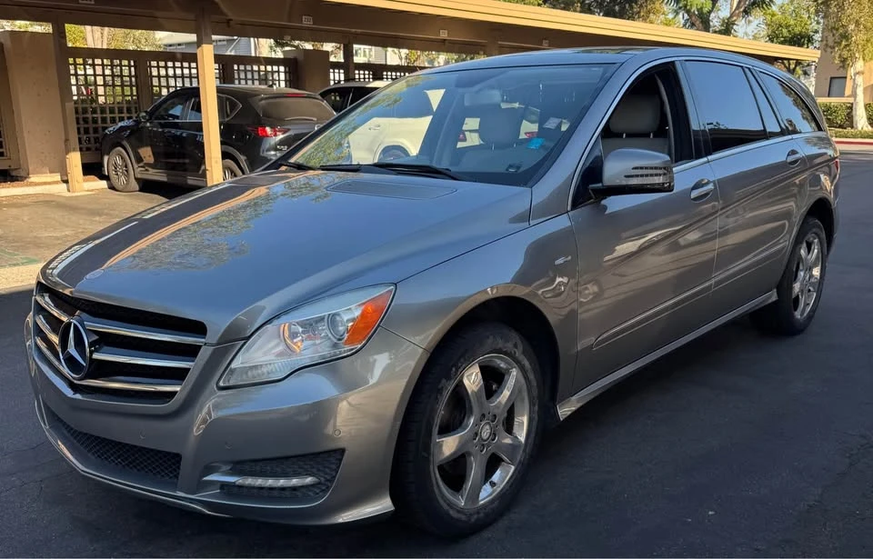 2012 Mercedes-Benz W251 R-Class - Image 2 of 10