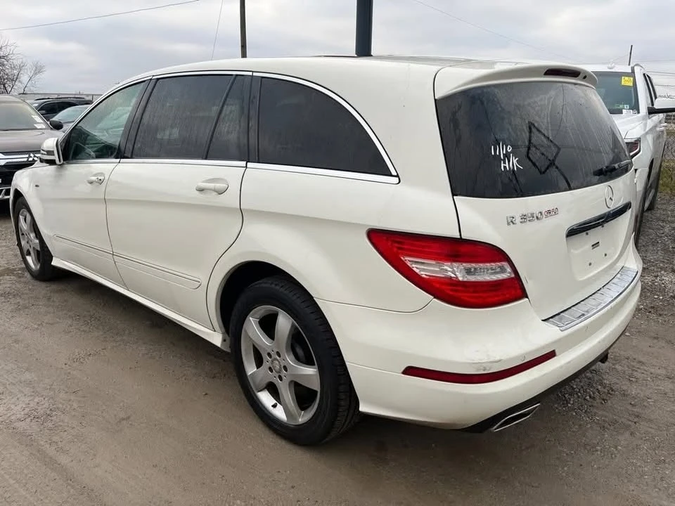 2012 Mercedes-Benz W251 R-Class - Image 3 of 16