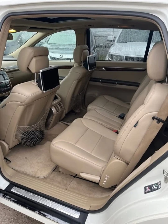 2012 Mercedes-Benz W251 R-Class - Image 13 of 16