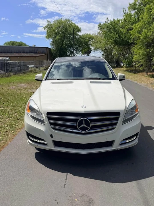 2012 Mercedes-Benz W251 R-Class - Image 3 of 12